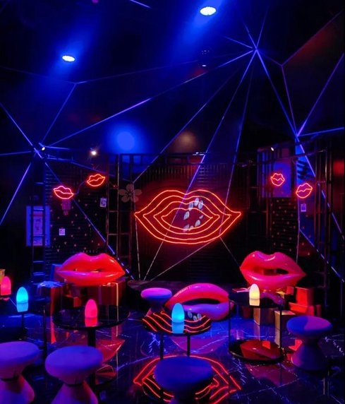 杭州夜生活的标配酒吧风KTV--温莎KBar(杭州CBD世界城店)