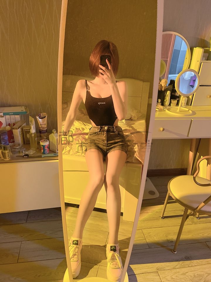 OTTD丨欧美风连体背心,瞬间打造出让任何男士都无法抗拒的高级感—都市Seek养生网推荐