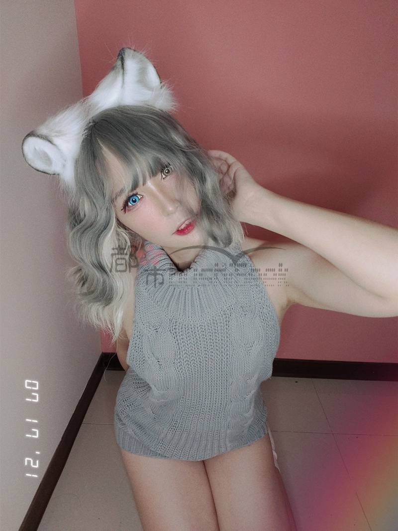 都市Seek养生spa网强势推荐—网红露背奶欲毛衣，让男友两眼发光的神奇宝贝！