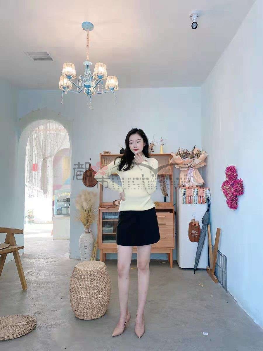 尖头裸色高跟鞋，高冷女神必备的性感妖娆神器！—都市Seek按摩spa网推荐