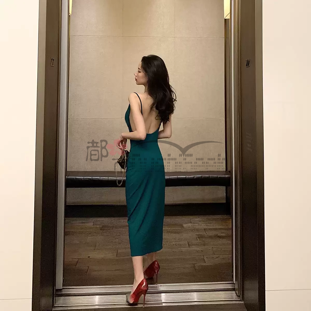 OTTD丨法式气质轻奢晚礼服，带上你的高级感去约会吧--都市Seek按摩体验网优选