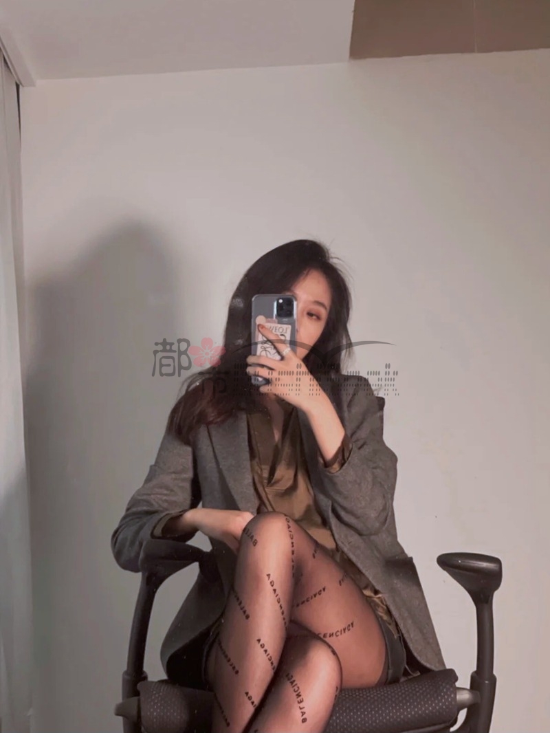 穿上巴黎世家去上班，扰乱他们的心智，卷死他们！—都市Seek杭州个人家庭式推荐