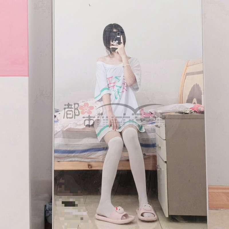 都市Seek杭州个人家庭式推荐—重度男友顺从COS羞耻play，埃罗芒阿老师和泉纱雾同款裸穿大白T