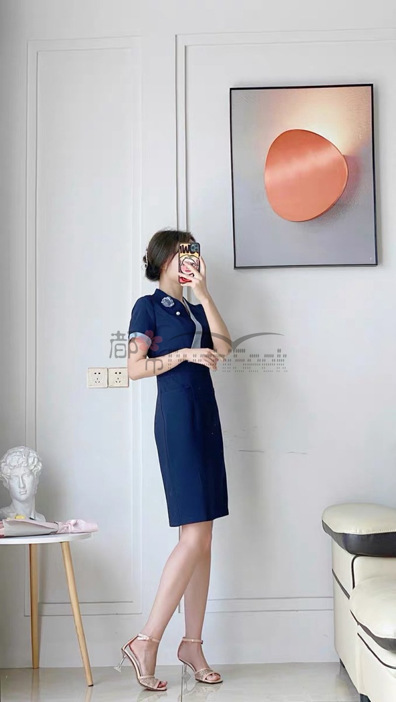 都市Seek养生网推荐—让男人们站起来的超A通勤空姐制服，斩男必备搭配！