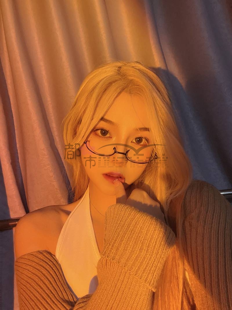 ins风半框椭圆眼镜，撩汉美学就在都市Seek杭州个人保健按摩网