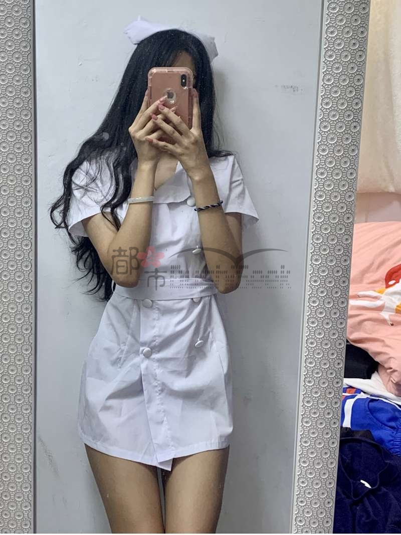 有点小性感的王圣节cosplay护士服，让他们慢慢yy吧—都市Seek杭州丝袜网推荐