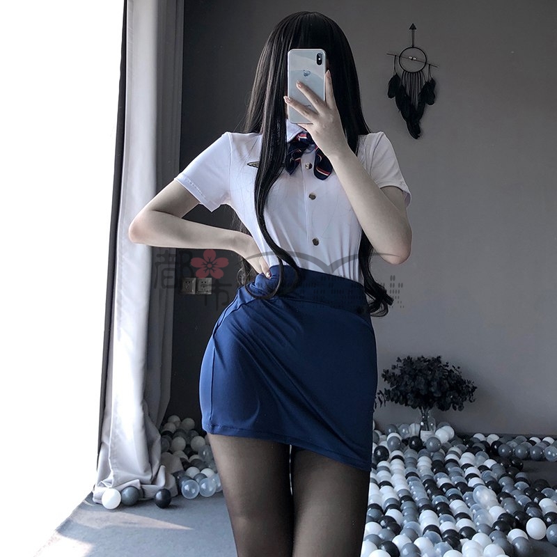 都市Seek杭州按摩spa网推荐—您好先生，需要帮助么？空乘职业装勾勒出撩人小心机~