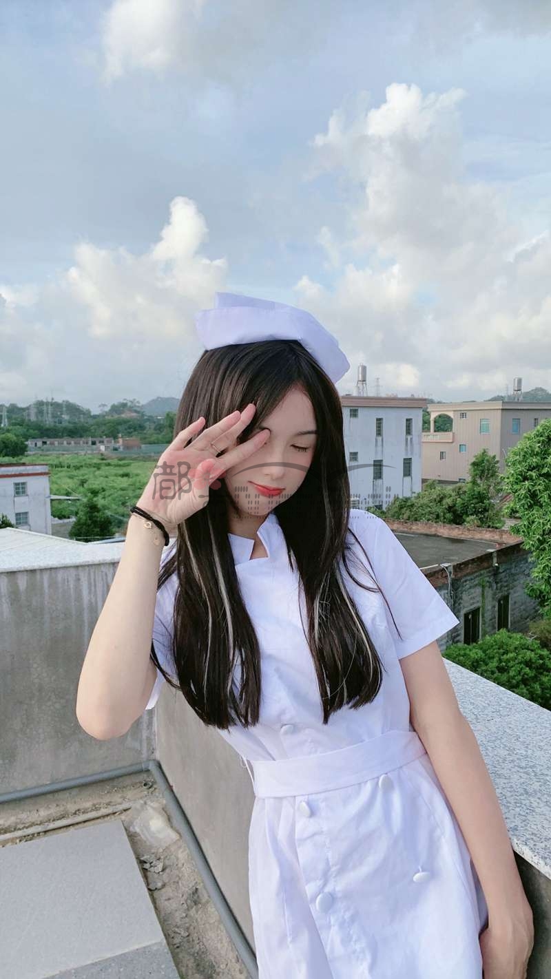 有点小性感的王圣节cosplay护士服，让他们慢慢yy吧—都市Seek杭州丝袜网推荐