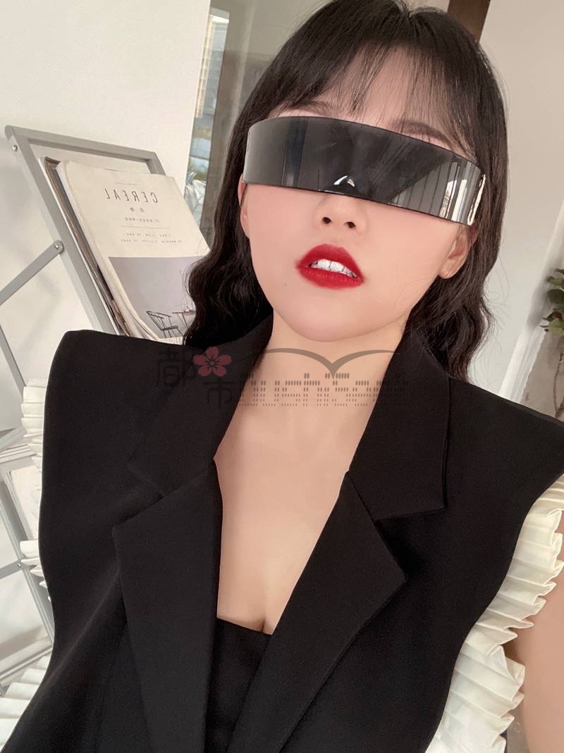 都市Seek杭州养生网推荐—ins风超酷未来科技网红眼镜，让你怎么看怎么美怎么拍怎么SA哦~