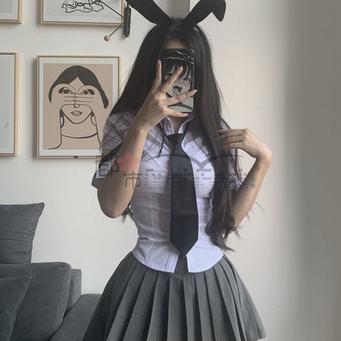 OOTD丨不秀身材秀什么？黑丝也行！超短小西服搭配推荐—都市seek杭州养生体验网