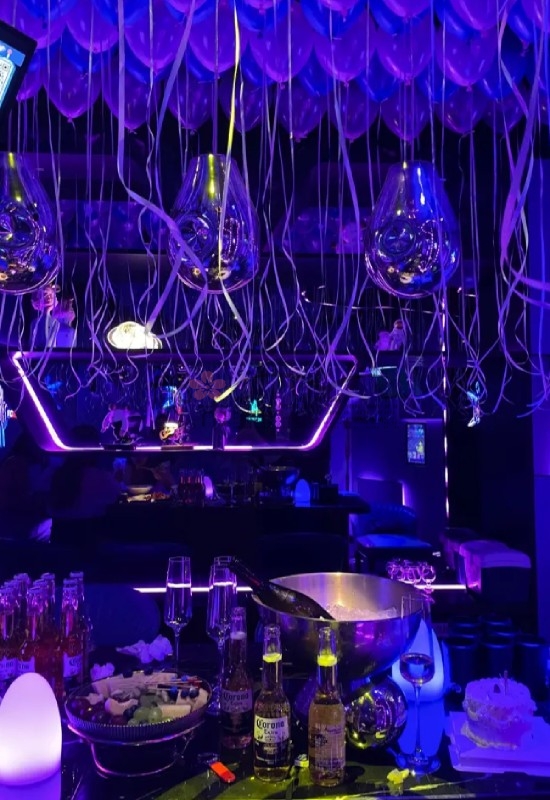 最HIGH的杭州减压放松K BAR开业了—温莎（杭州CBD世界城店）