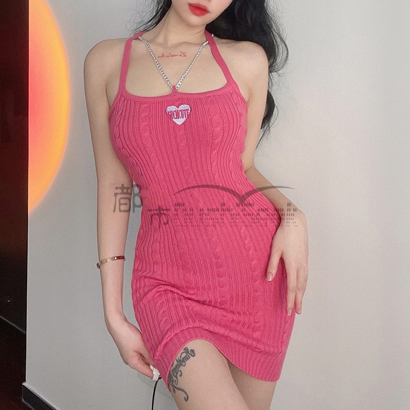 OOTD丨粉色超辣战袍！让你即可拥有会当凌绝顶的曼妙体验！SJ感的小兴奋—都市seek杭州保健按摩网插图1