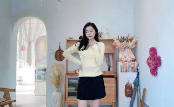 尖头裸色高跟鞋,高冷女神必备的性感妖娆神器!—都市Seek按摩spa网推荐