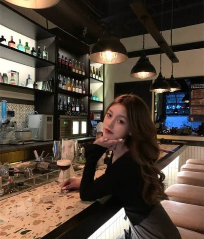 杭州家庭式氛围感超强的社区酒吧–MURMUR