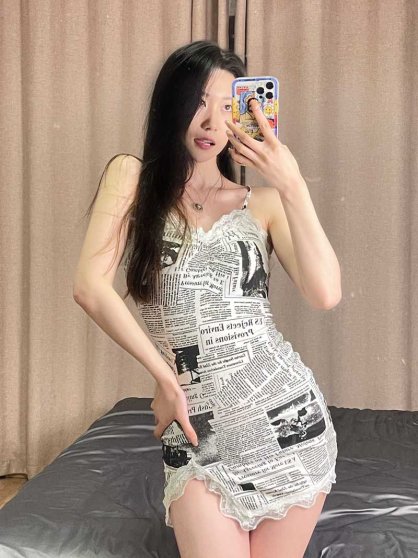 都市Seek杭州按摩网推荐—超级性感ins风报纸印花蕾丝连衣裙,赶紧穿上去钓约幽会会会!