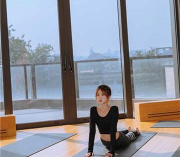 PURE Yoga瑜伽