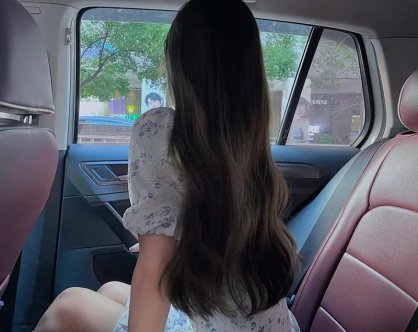 都市seek杭州养生spa网推荐一字肩碎花性感连衣裙!仙气飘飘不如胸器摇摇!快@你男朋友给你买